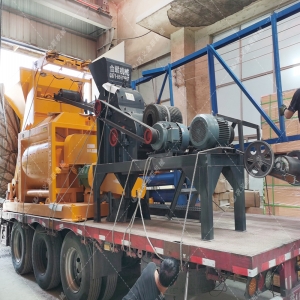 小型雙級(jí)破碎機(jī)發(fā)往甘肅破碎煤