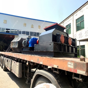 雙齒輥破碎機(jī)發(fā)往安徽破碎玻璃