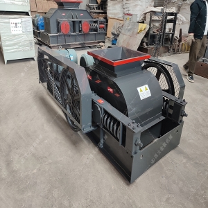 2pgc400*400雙齒輥破碎機發(fā)往四川