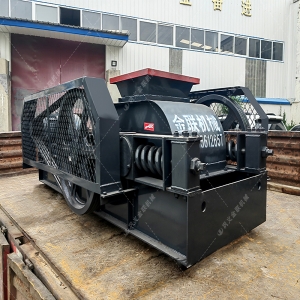 2PGC600x750中型雙齒輥破碎機(jī)發(fā)貨圖片