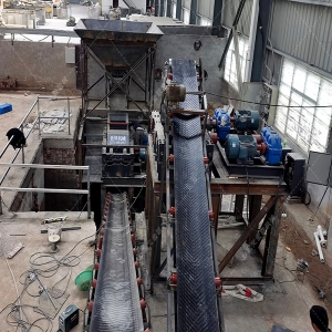 連軸式對(duì)輥破碎機(jī)安裝圖片