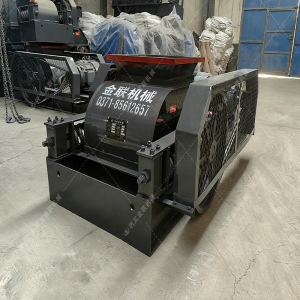 2PGY1208型半自動液壓對輥破碎機發(fā)往廣西