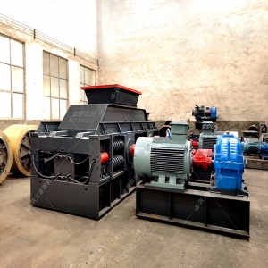 2PG1200x800大型河卵石制砂機(jī)設(shè)備發(fā)往山東