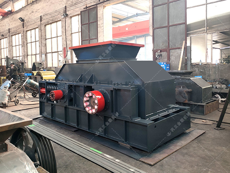 2PG1200x800型對輥制砂機(jī)設(shè)備發(fā)貨圖片