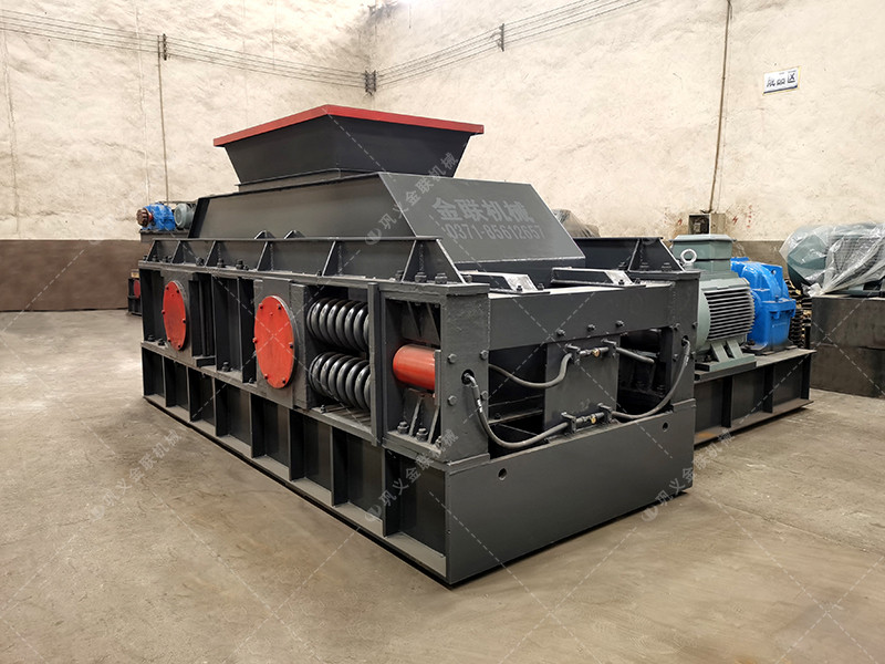 2PG1200x800大型河卵石制砂機(jī)設(shè)備發(fā)往山東