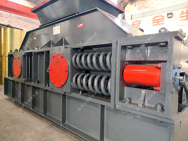 2PG1208半自動液壓對輥破碎制砂機(jī)發(fā)貨圖片