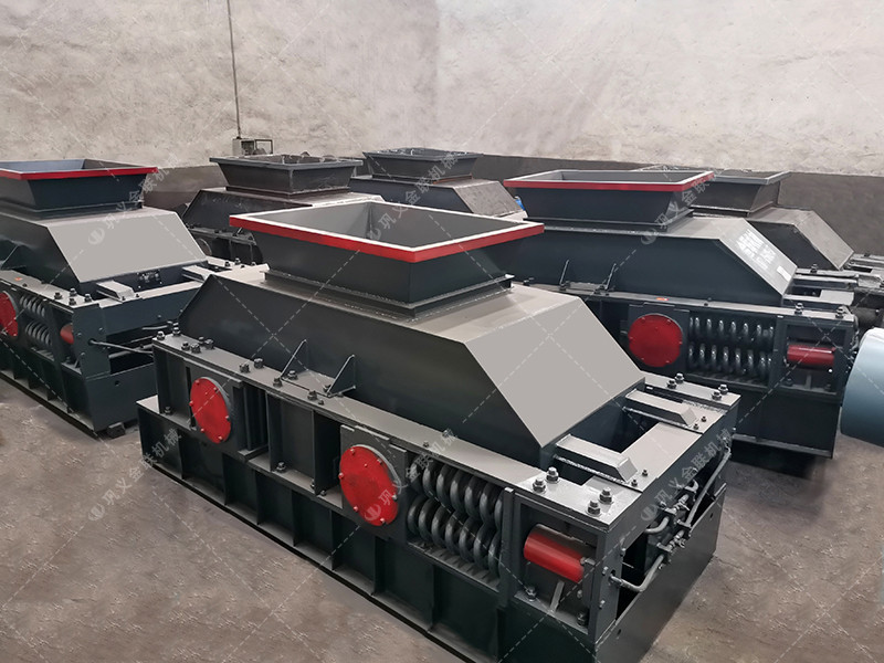 2PG1000*700連軸式玄武巖破碎機(jī)圖片_發(fā)往廣東湛江