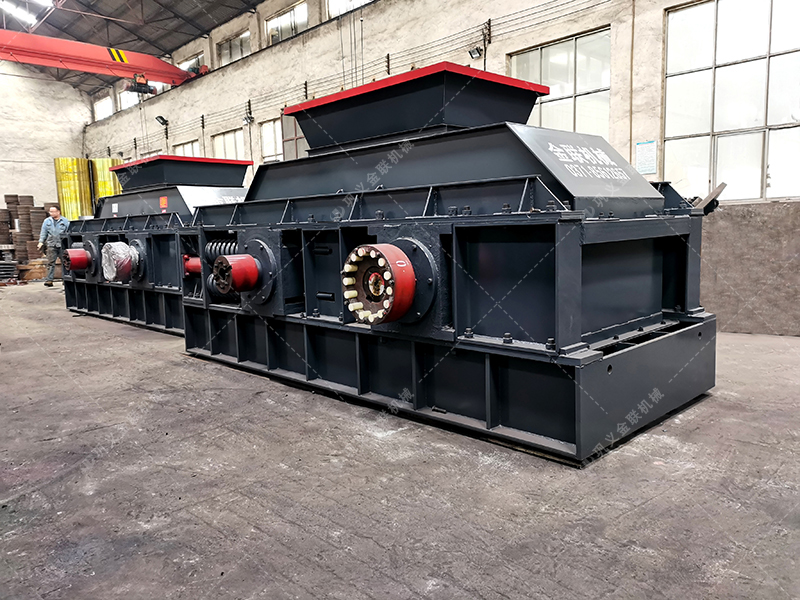 對輥破碎機(jī)成品車間圖片 對輥破碎機(jī)成品車間圖片