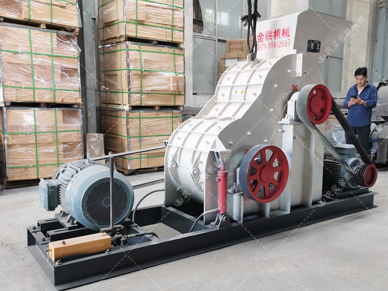 大型雙級粉碎機(jī)發(fā)往甘肅破碎煤矸石 大型雙級粉碎機(jī)發(fā)往甘肅破碎煤矸石
