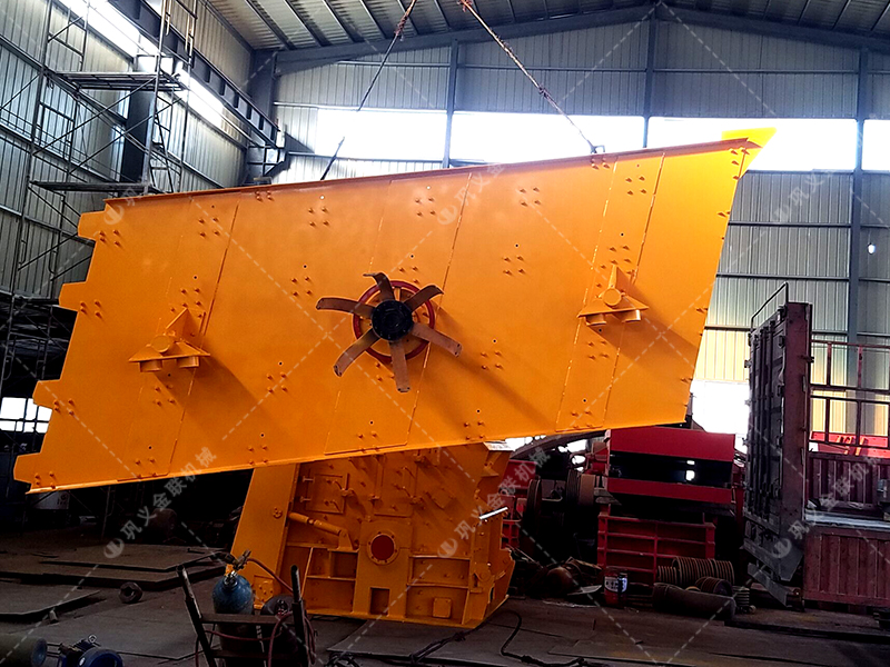 大型石料生產(chǎn)線設(shè)備發(fā)往重慶