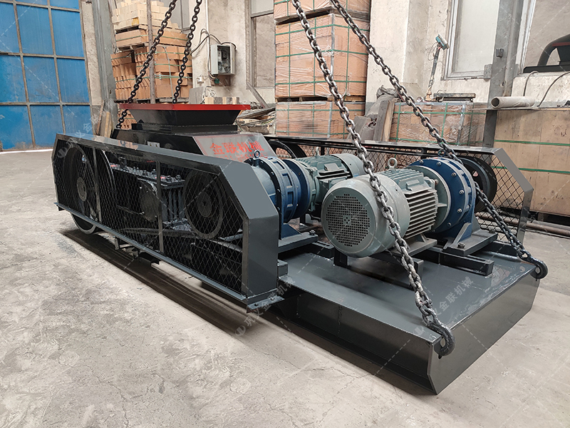 小型雙齒輥破碎機(jī)發(fā)往山西破碎煤炭 小型雙齒輥破碎機(jī)發(fā)往山西破碎煤炭