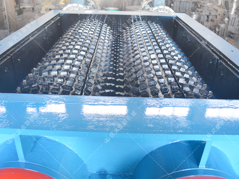 強力雙齒輥破碎機發(fā)往山西破煤 強力雙齒輥破碎機發(fā)往山西破煤