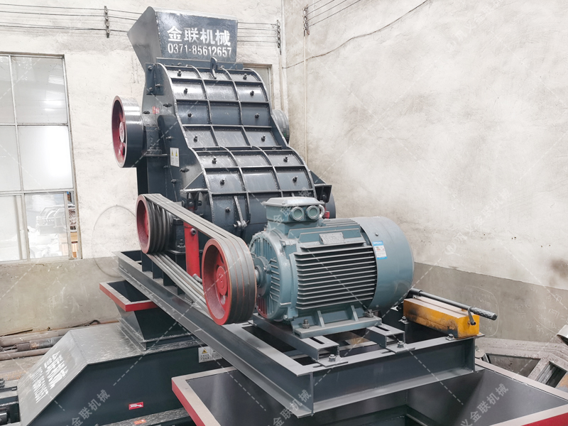 小型雙級粉碎機發(fā)往內(nèi)蒙古化德破碎煤 小型雙級粉碎機發(fā)往內(nèi)蒙古化德破碎煤