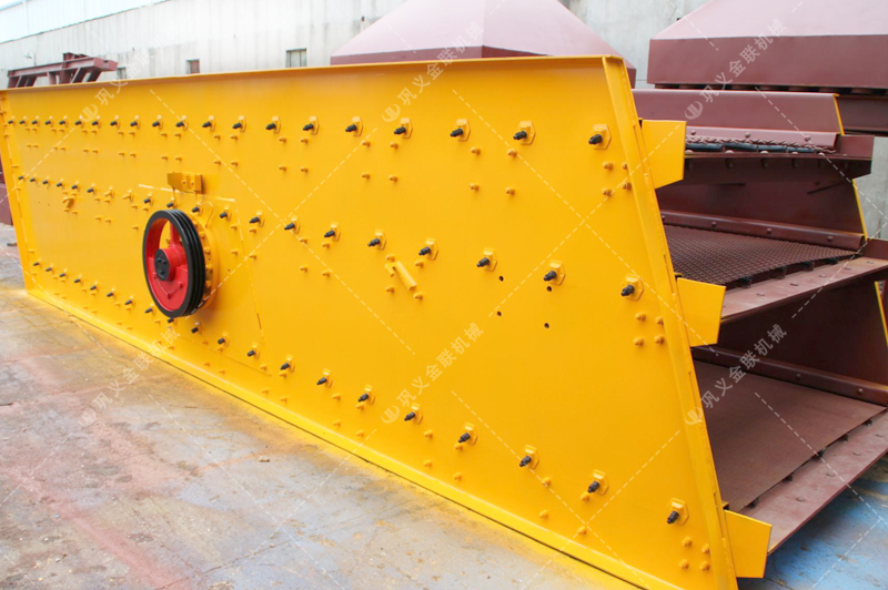 圓振動(dòng)篩,重型礦用圓振篩,圓振篩廠家提供價(jià)格 圓振動(dòng)篩,重型礦用圓振篩,圓振篩廠家提供價(jià)格