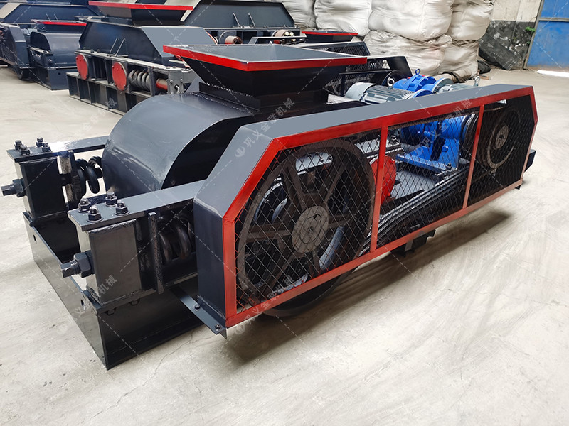 對(duì)輥破碎機(jī)廠家,小型對(duì)輥式破碎機(jī)價(jià)格,雙輥破碎機(jī)型號(hào)參數(shù) 對(duì)輥破碎機(jī)廠家,小型對(duì)輥式破碎機(jī)價(jià)格,雙輥破碎機(jī)型號(hào)參數(shù)