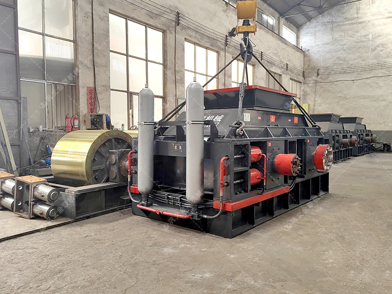 2PG1510型液壓對輥破碎機發(fā)貨 2PG1510型液壓對輥破碎機發(fā)貨