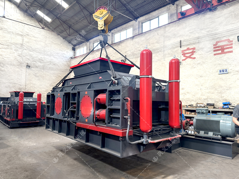 對(duì)輥破碎機(jī)常見故障排查:10個(gè)問題及解決方案匯總 對(duì)輥破碎機(jī)常見故障排查:10個(gè)問題及解決方案匯總